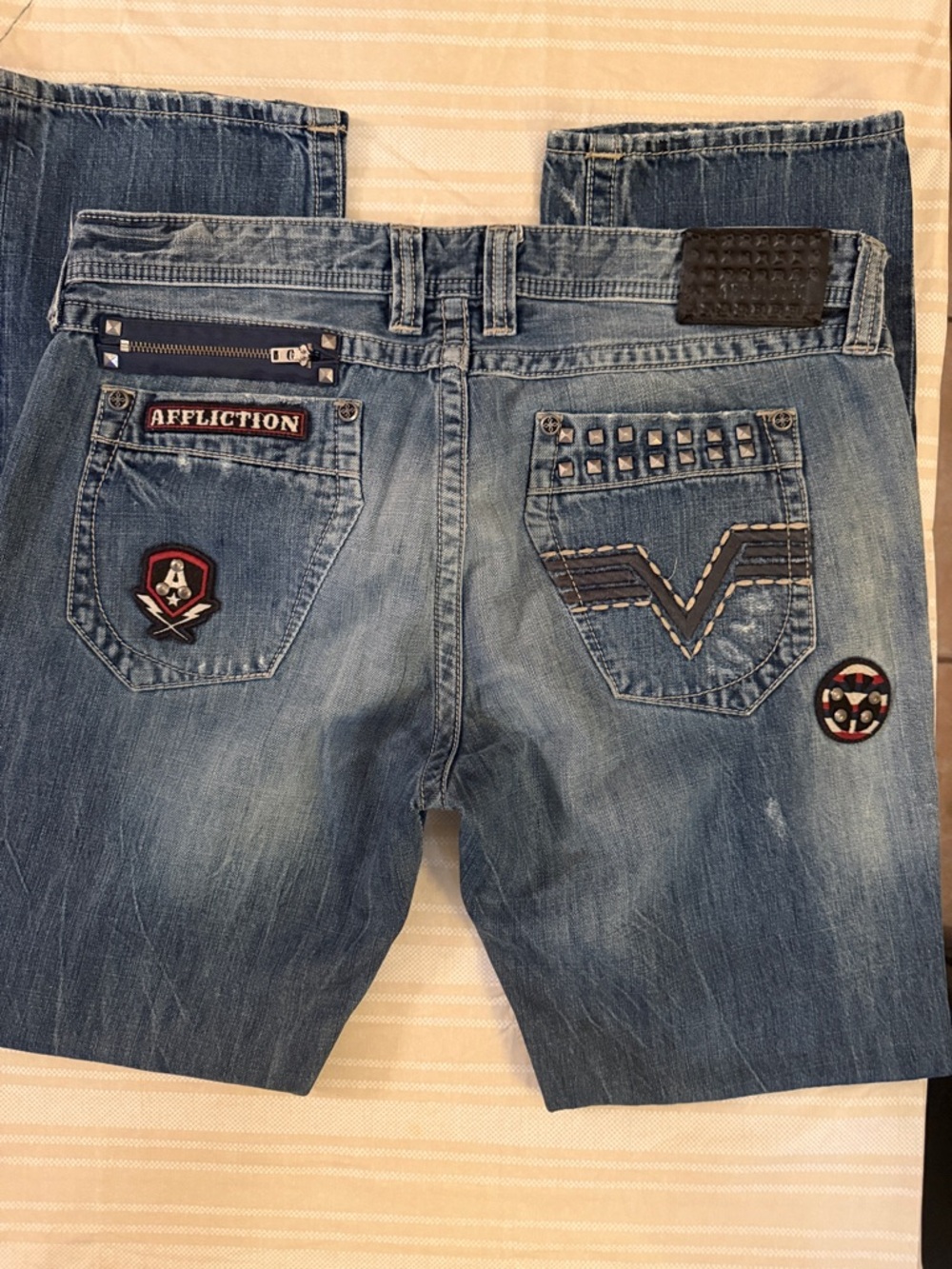 Affliction Men’s Medium Blue Embroidered & Studded Denim Jeans